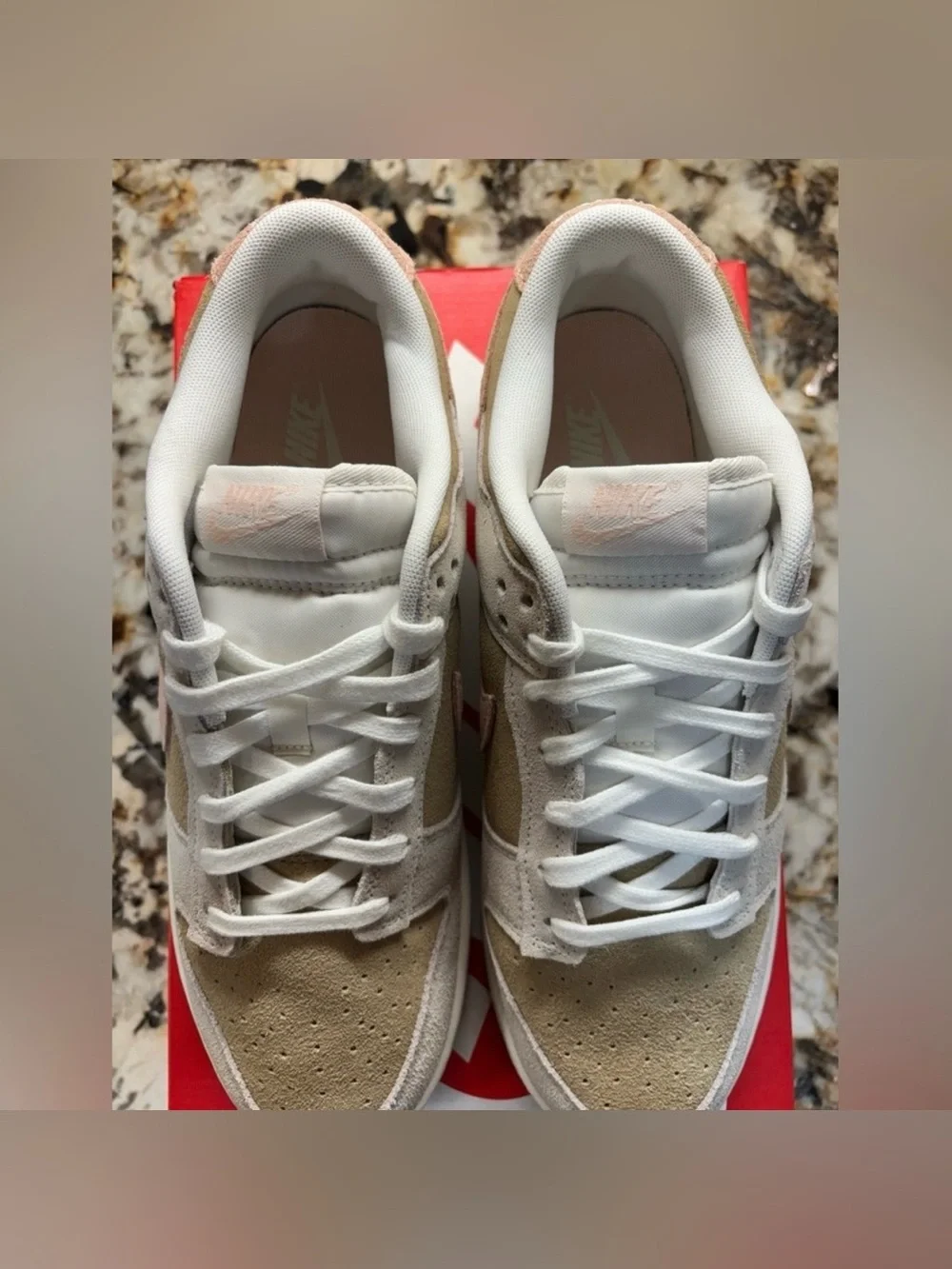 Nike WMNS Dunk Low NEW in Box